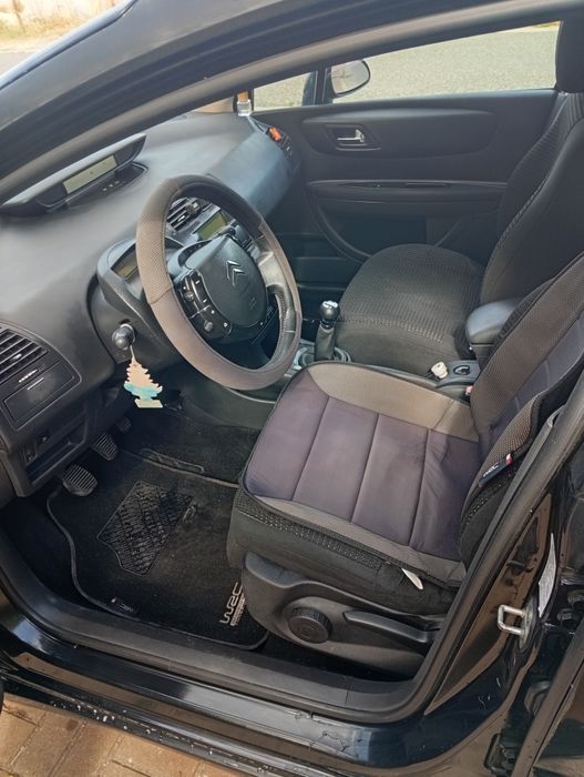 Citroën C4 — fotografia 7
