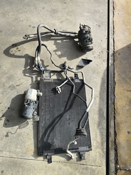 Compressor A/C com radiador