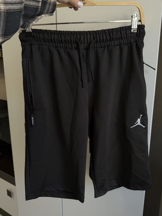 Новые шорты Jordan