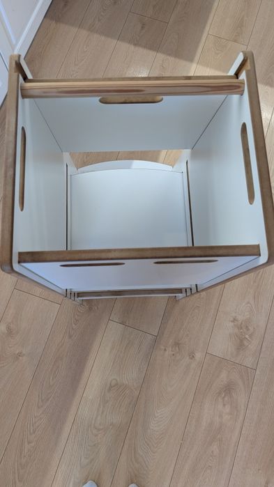 Kitchenhelper tuptiwood