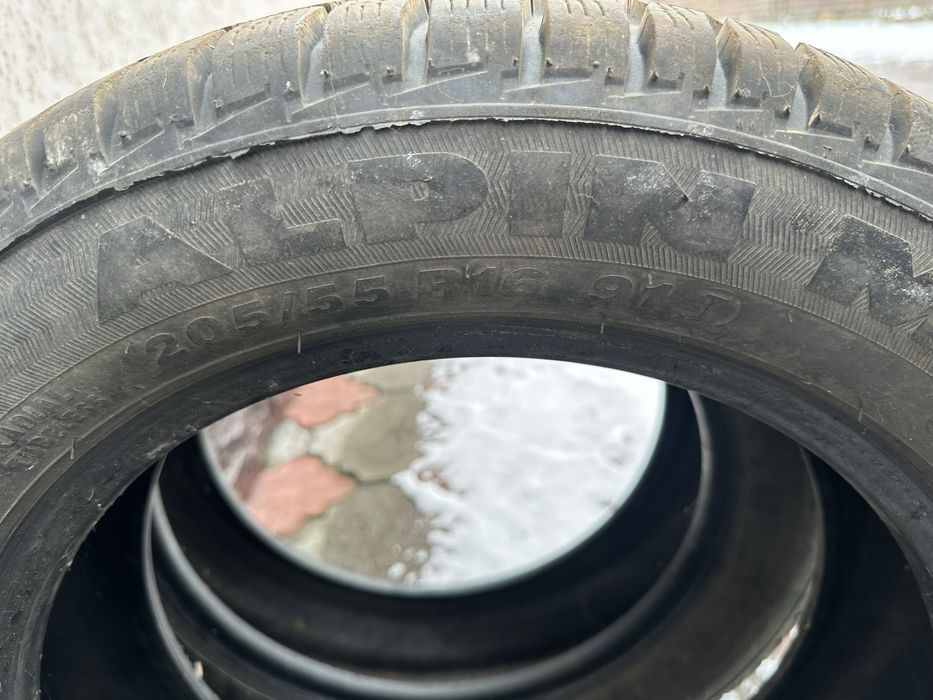 Шини  205/55 R16 пара