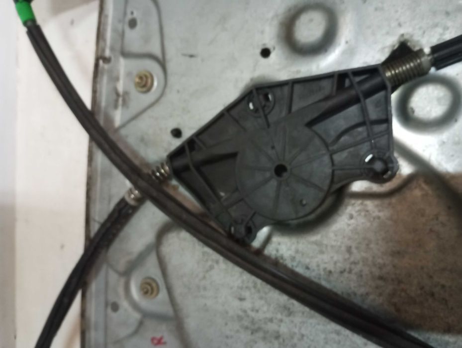 Elevador Vidro Frente Direito Skoda Fabia — Elétrico (Ref: 6Y1837462)