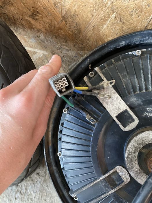 Мотор колесо електро колесо скутер мопед  R12 1,5kw 60 volt
