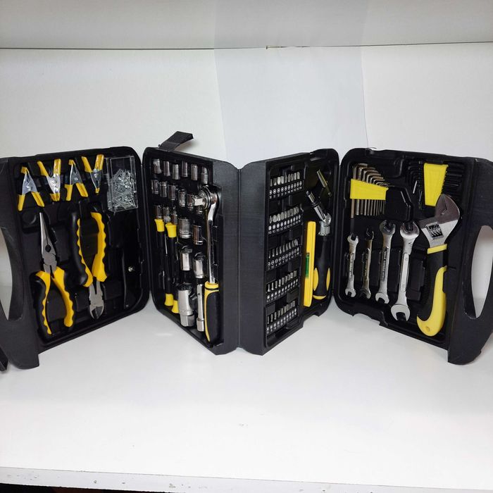ZESTAW NARZĘDZI 117 el. w walizce  solidny KD10831