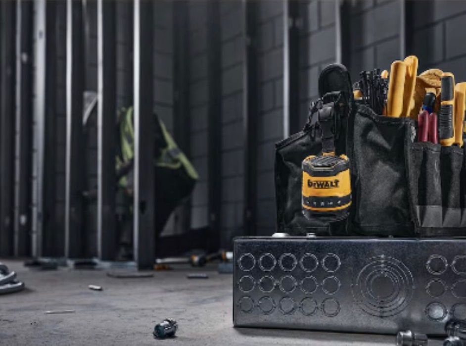 Dewalt Coluna de Som