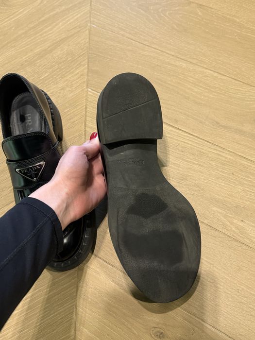 Лоферы Prada 38,5
