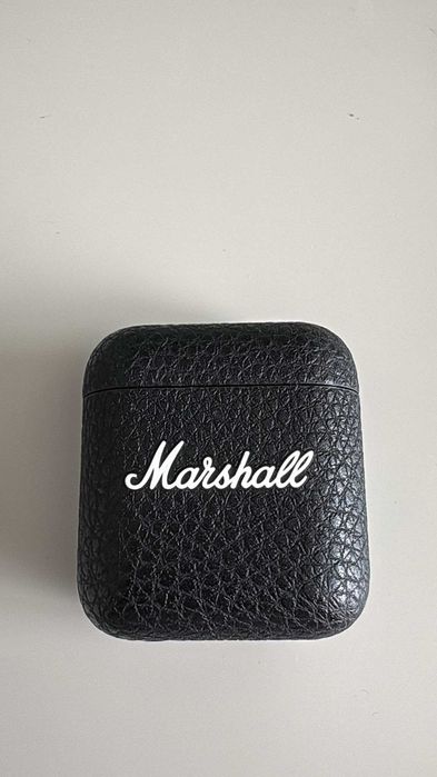 Marshall Minor IV — Auriculares Bluetooth TWS Pretos (c/ estojo e cabo)