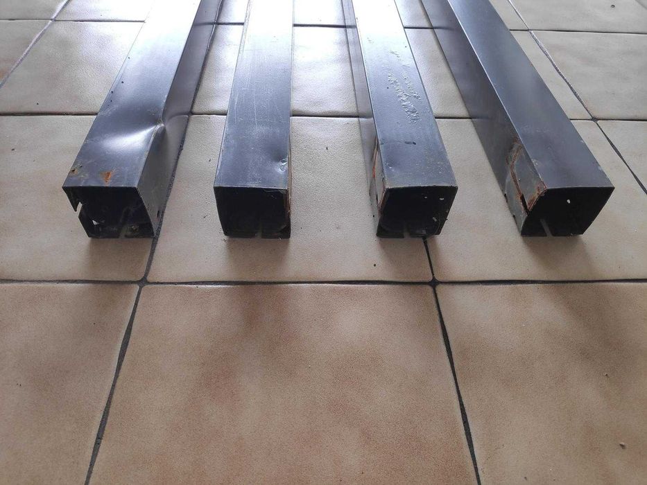 4 postes quadrados 60x60MM (2,05M) Cinza