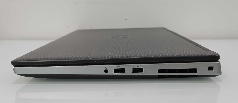 Dell Precision 7540 Workstation – FHD/i7 hexacore/64GB RAM/Gráf.Nvidia