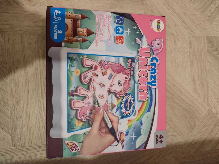 Szalony lekarz jednorożec Crazy Unicorn
