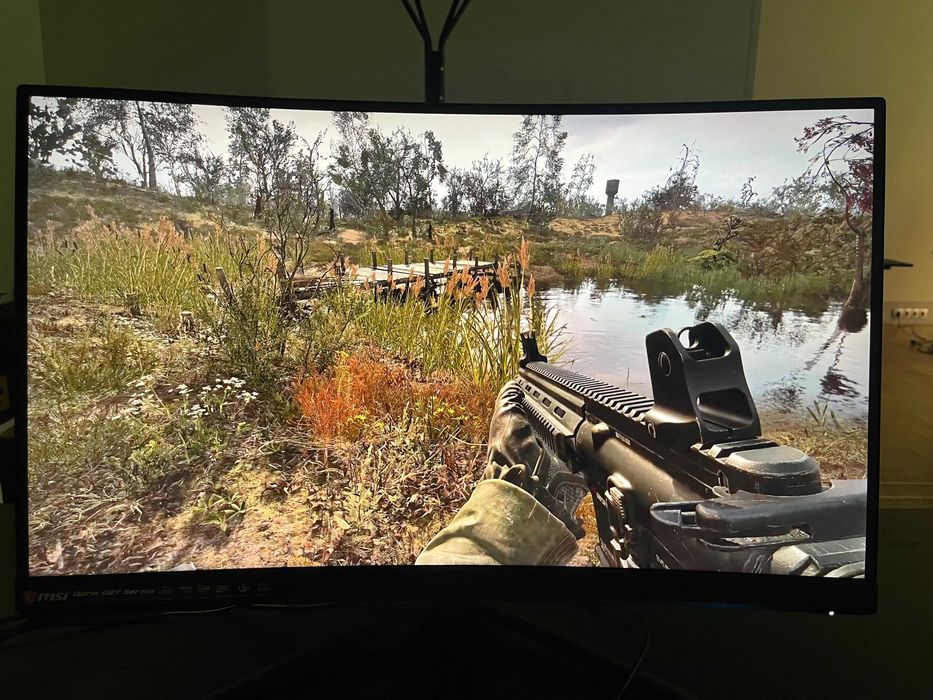 Ігровий монітор MSI Optix G27CQ4 — 27", 165 Гц, Curved