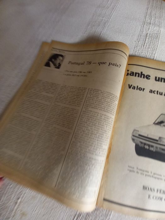 Número da antiga revista Opção