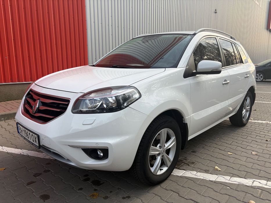 Кросcовер Renault Koleos 2.0 dCi (дизель, автомат, повний привід)  аналог Nissan Qashqai, X-trail