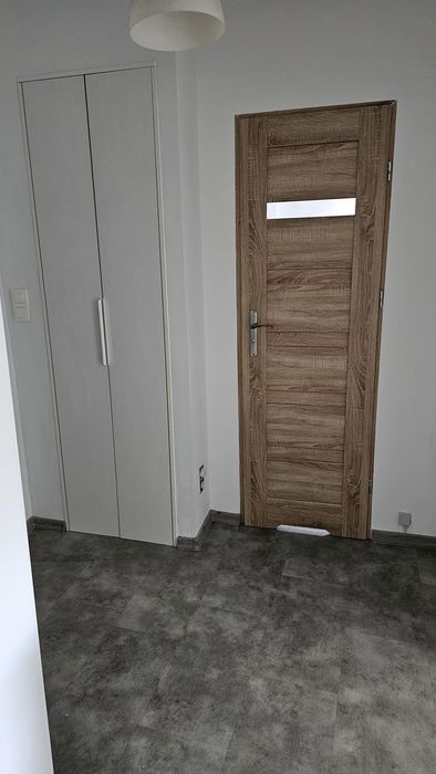Wynajem mieszkania 3 pokojowe  Poznań  Świerczewo