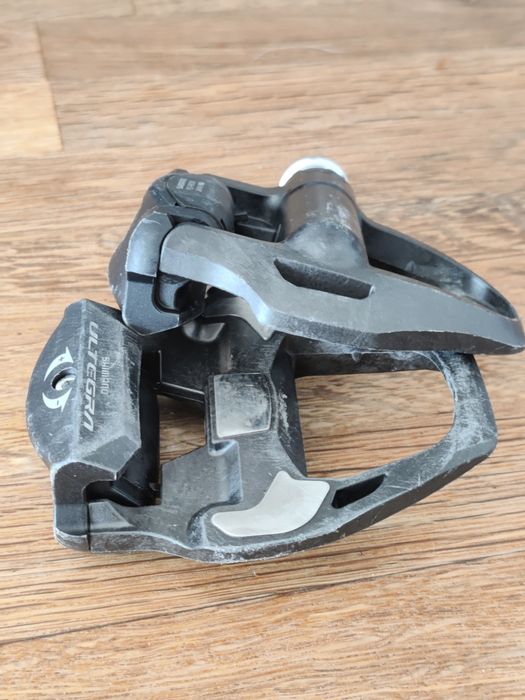 Pedais Shimano PD-R8000

Pedais em ótimo estado