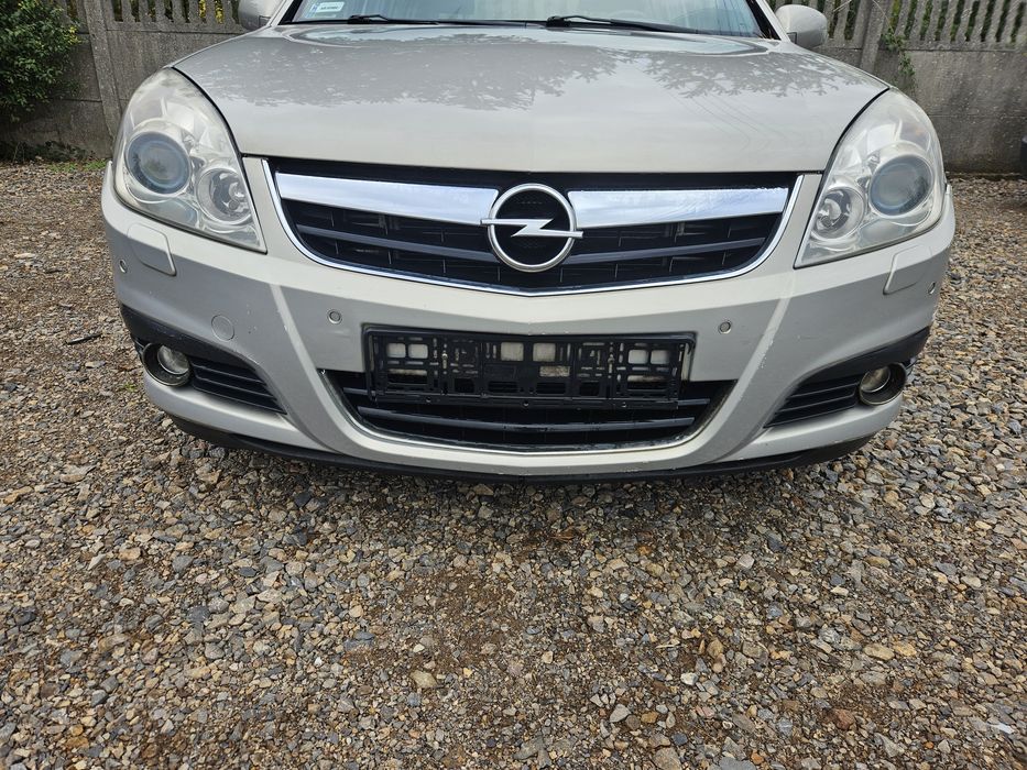 Zderzak przód pdc spryskiwacze opel vectra c/signum lift z167