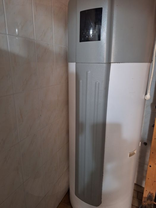 Bomba de calor para aquecimento de águas