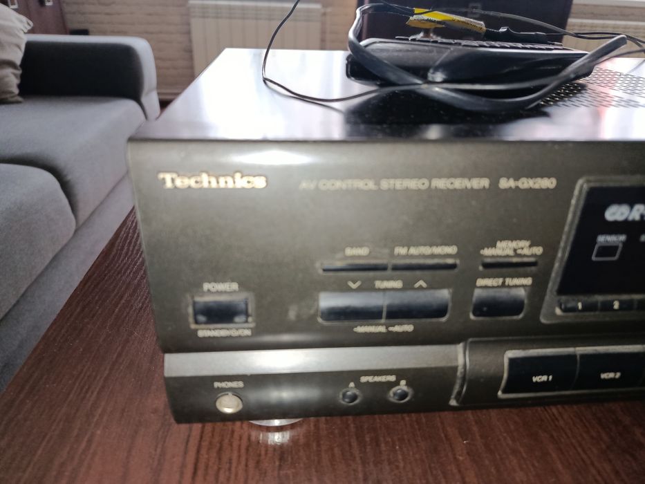 Amplituner Technics