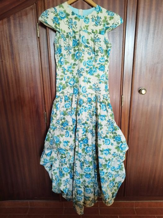 Vestido longo motivos florais