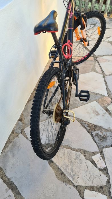 Btt  bicicleta avariada para pecas