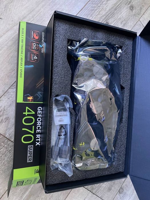 Відеокарта Gigabyte RTX 4070 Super Gaming OC 12GB GDDR6X