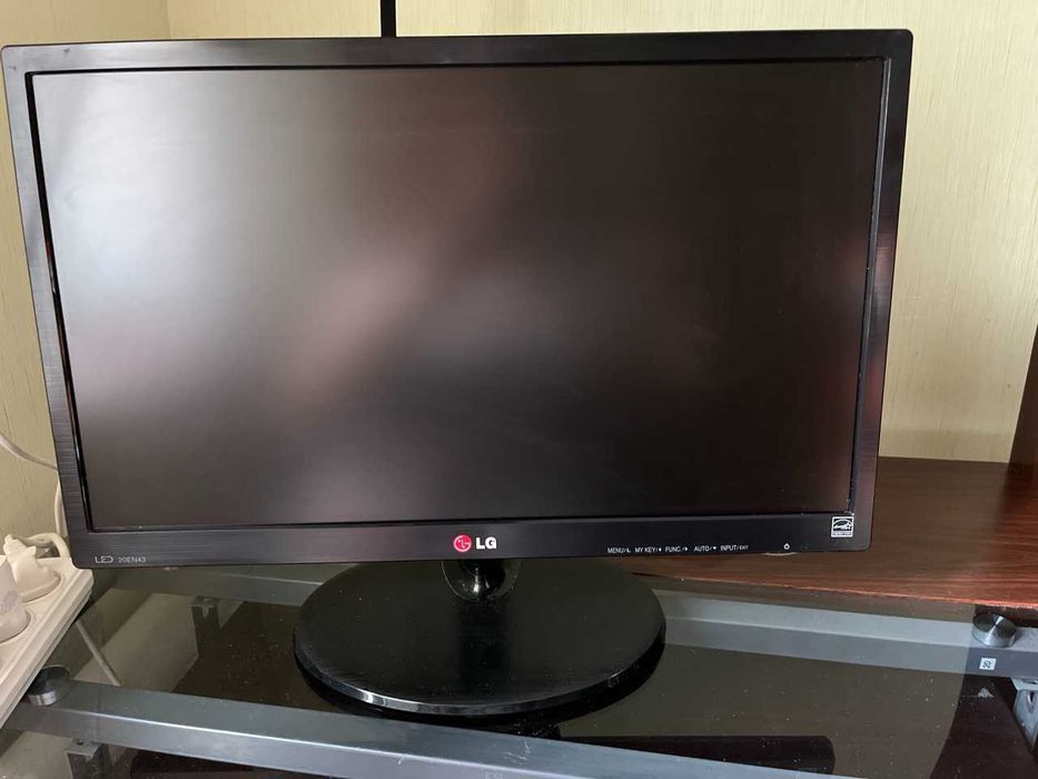 Монітор LG 20EN43S-BA "R", 20"