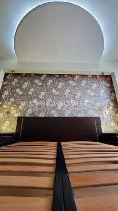 Машинобудівна 21, М Шулявська 3 кім, 90м, 165000$