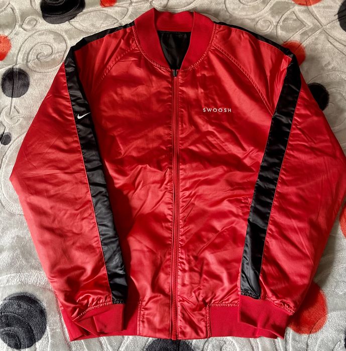 Casaco Nike reversível bomber