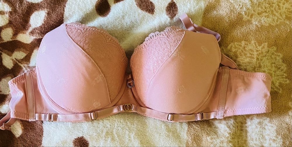 Бюстгальтери 80 85 C Viktoria Secret