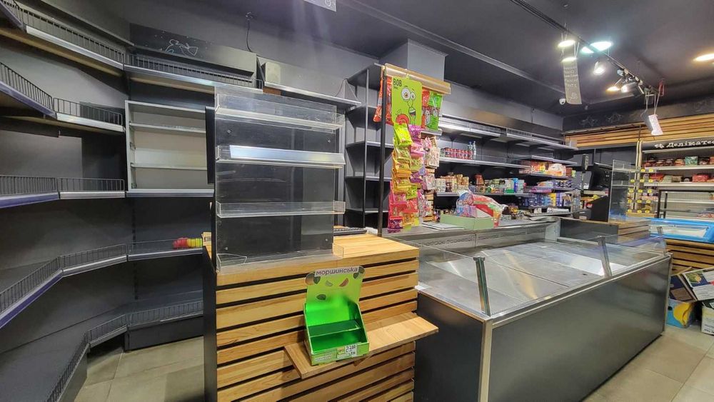 Приміщення Комерція Фасадний вхід вул.Драгана ( СИХІВ )