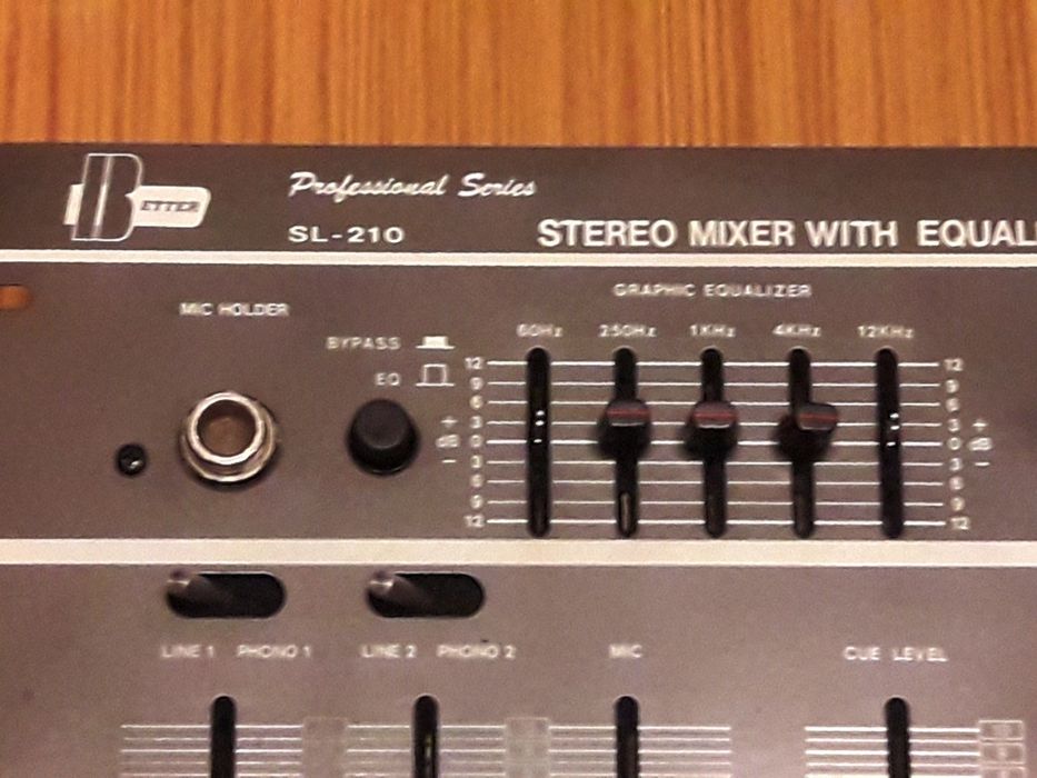 MIKSER audio Z EQUALIZEREM BETTER SL-210 stereo mixer