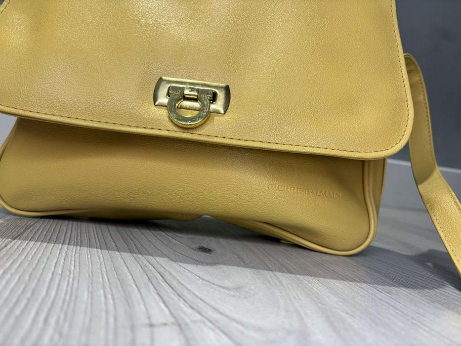 Elegancka torebka Pierre Balmain