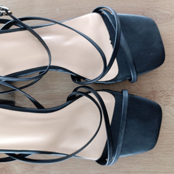 Letnie buty r. 38