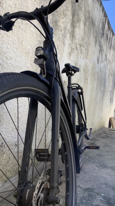 bicicleta CUBE roda 28