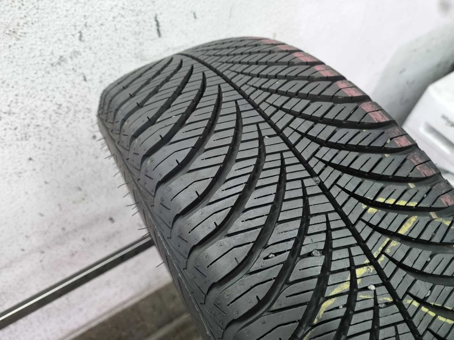 195/55/16 91V Goodyear Vector 4S Gen-2 AO Dot.4322R