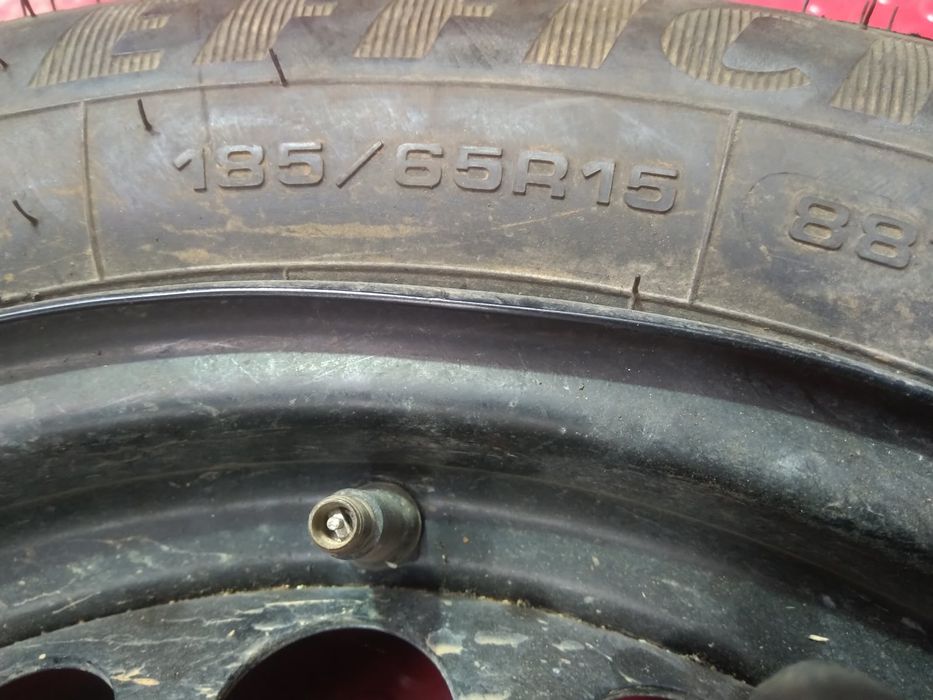 Pneu Suplente RE515027 - RENAULT CLIO IV