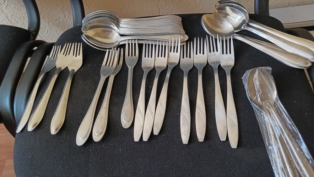 Новые вилки и ложки алюмин.