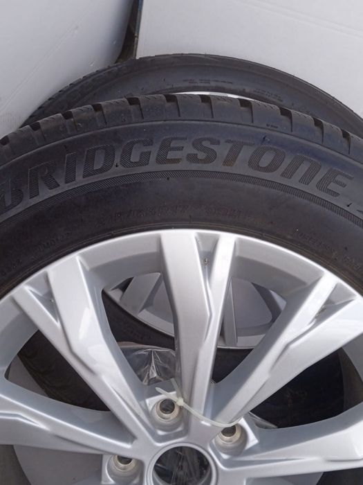 Felgi opony Koła 5x112  17 cali bridgestone 215/65 tiguan II