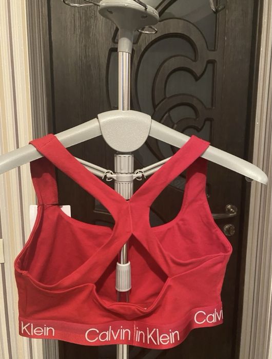 Спортивний топ Саlvin Klein