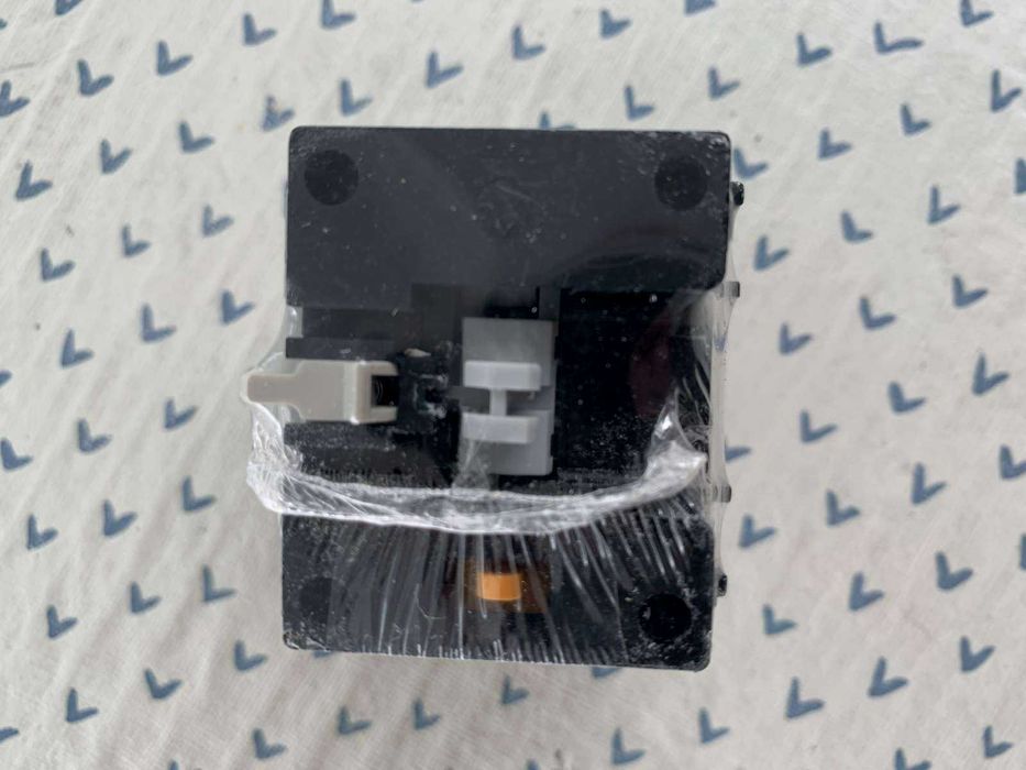 Time Delay Auxiliary Contact Block LA2 DT2 (novo) - dois artigos