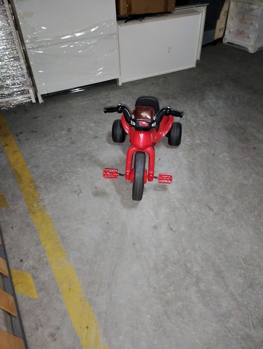 Triciclo Disney Faísca Mcqueen