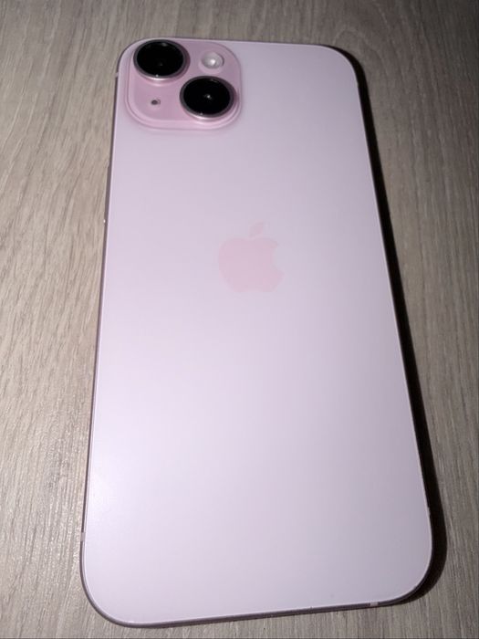 iPhone 15 pink 256GB