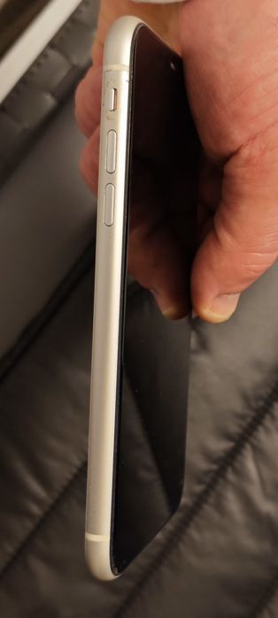 Iphone 11 em muito bom estado