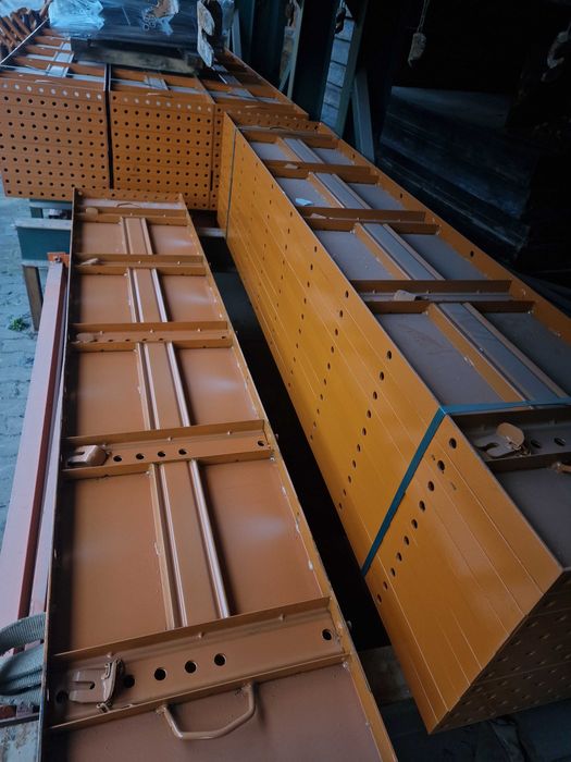 Painel Metálico - Pilar Metálico 3.00 mts / 2.50 mts