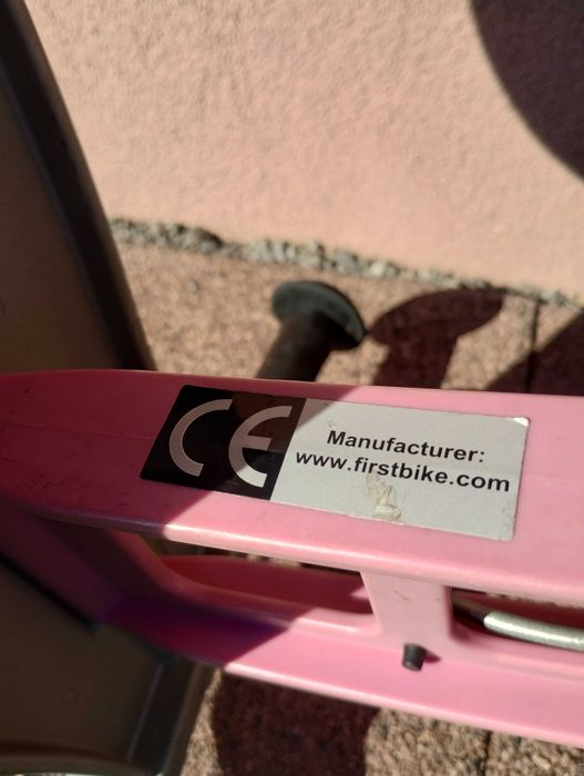 Rowerek biegowy FirstBike Pink