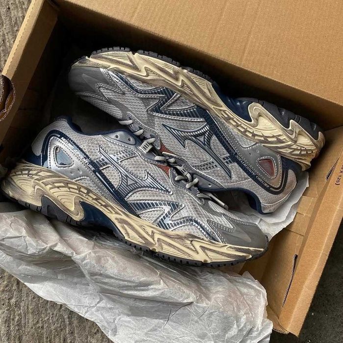 Кросівки Mizuno Adventure Grey White - (41-45)