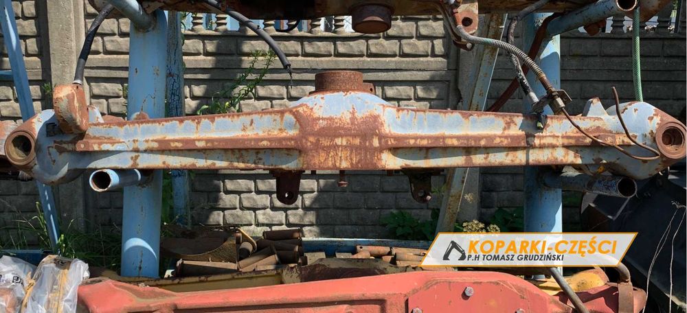 Belka mostu przedniego New Holland LB 85, Ford 655