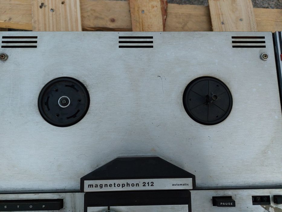 Magnetofon szpulowy TELEFUNKEN 212 automatic zamiana