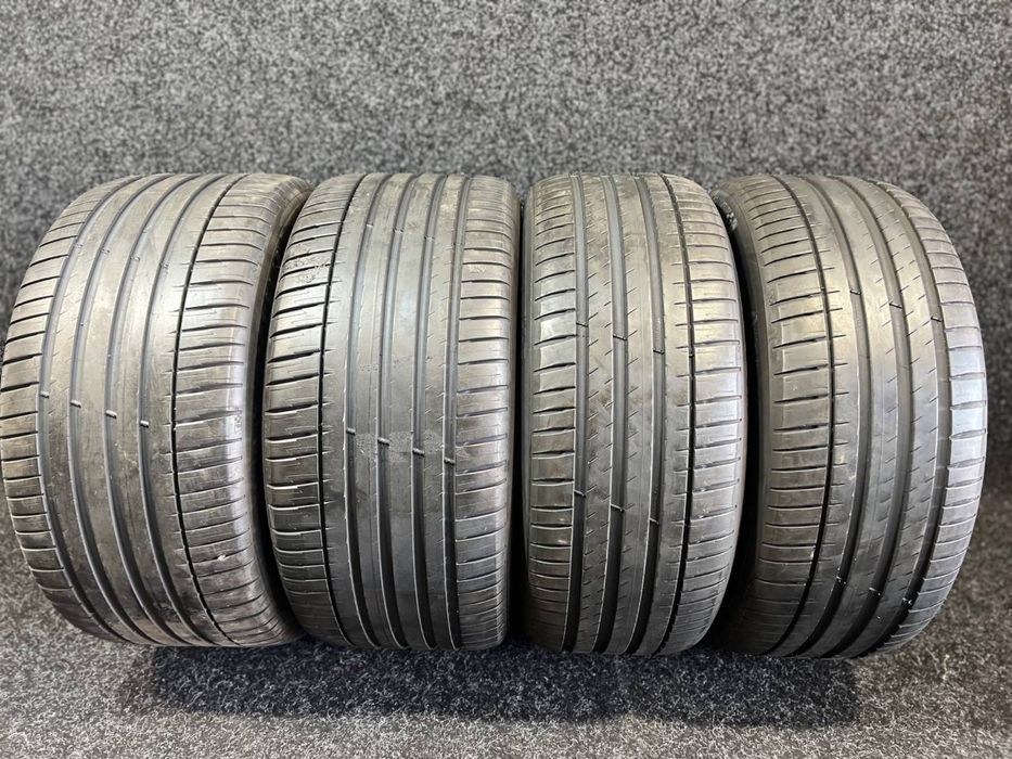 Michelin різноширокі 275/45R20 і 305/40R20 Pilot Sport 4 SUV