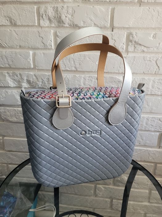 Obag mini Matelasse / pikowany Silver